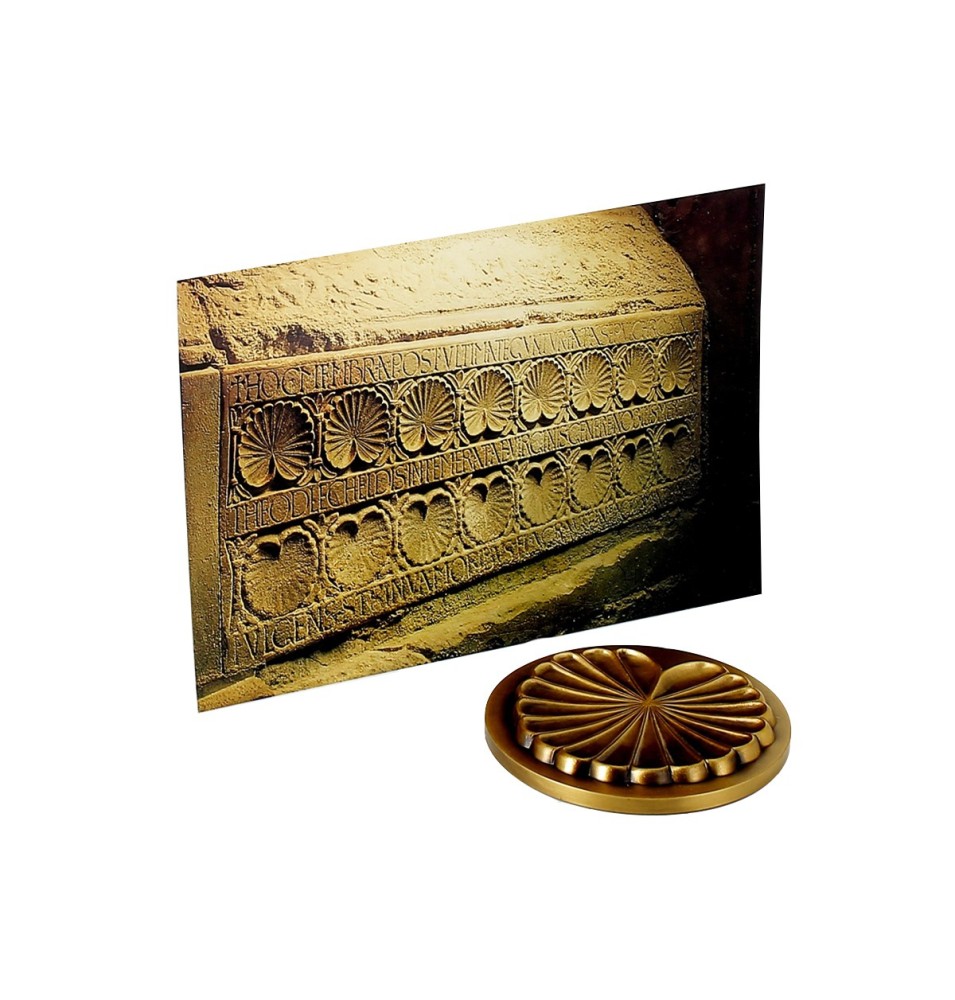 Médaille coquille + carte postale | JOUARRE (Abbaye Notre-Dame de)