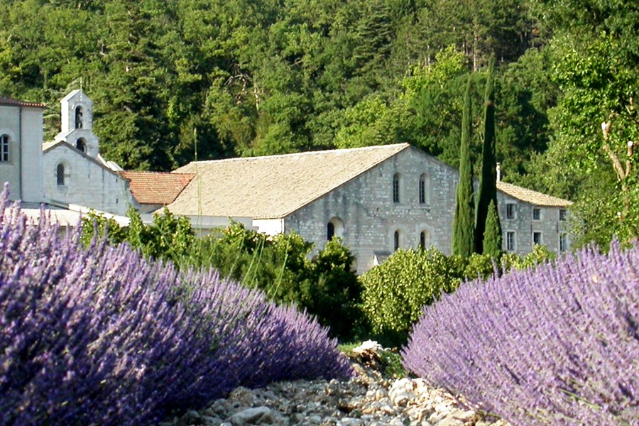  AIGUEBELLE (Abbaye Notre-Dame d')