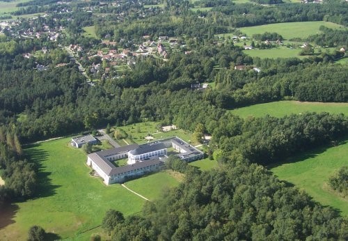 BOUZY-LA-FORÊT (Monastère Notre-Dame de)