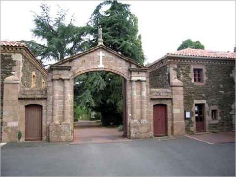BELLEFONTAINE (Abbaye Notre-Dame de)