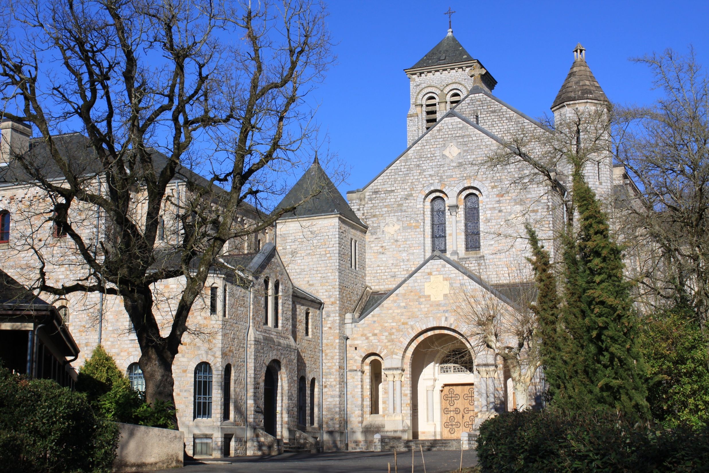 EN CALCAT (Abbaye Saint-Benoît d')