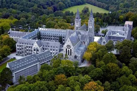 MAREDSOUS (Abbaye de) - Belgique