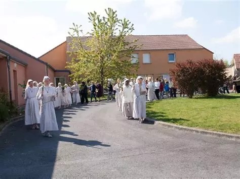 CORMONTREUIL (Monastère Sainte-Claire de)